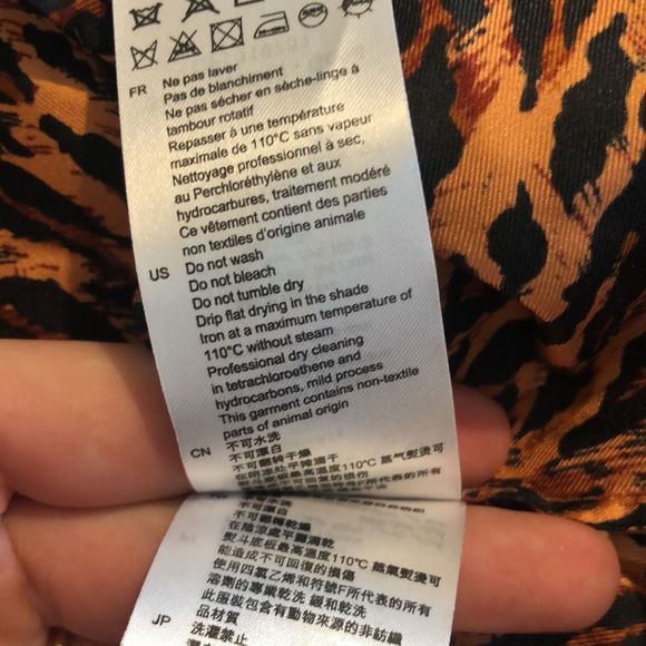 SANDRO EVIE ANIMAL PRINT SILK SHIRT - Picture 11 of 13